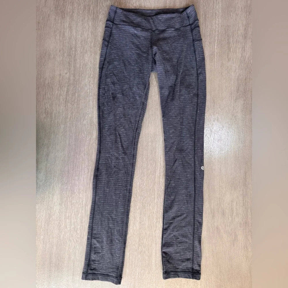 Lululemon Groove Leggings Skinny Leg Fit Heathered Grey 6